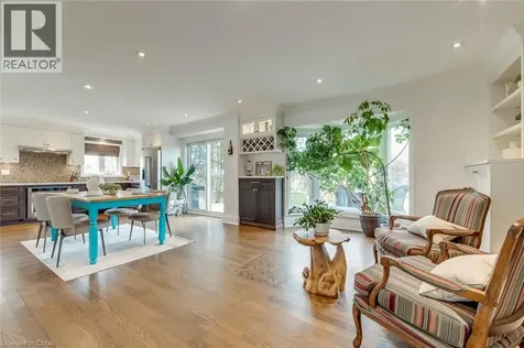 3311 Springvale Court Burlington ON L7M 3Y6
