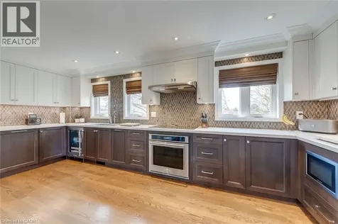 3311 Springvale Court Burlington ON L7M 3Y6