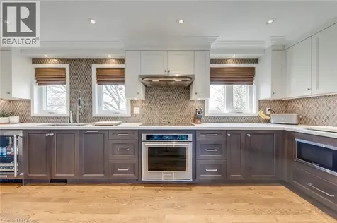 3311 Springvale Court Burlington ON L7M 3Y6