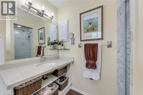 3311 Springvale Court Burlington ON L7M 3Y6