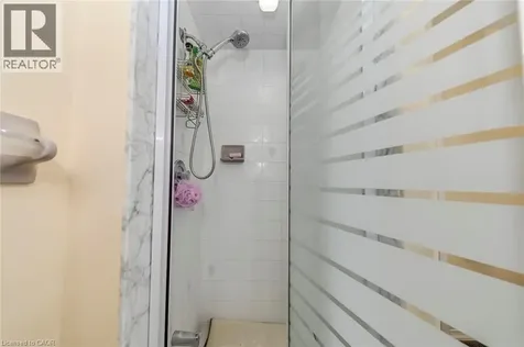 3311 Springvale Court Burlington ON L7M 3Y6