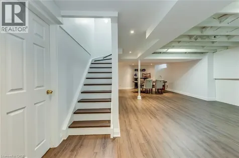 3311 Springvale Court Burlington ON L7M 3Y6