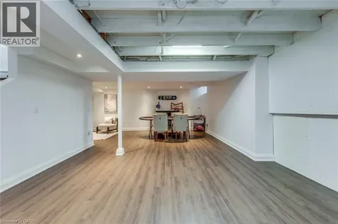 3311 Springvale Court Burlington ON L7M 3Y6