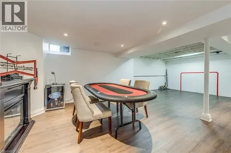 3311 Springvale Court Burlington ON L7M 3Y6