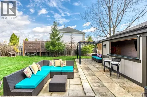 3311 Springvale Court Burlington ON L7M 3Y6
