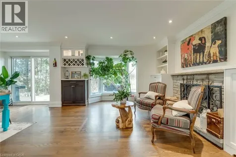 3311 Springvale Court Burlington ON L7M 3Y6