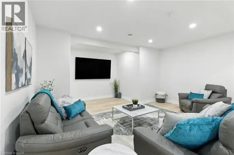 270 Charles Street Waterford ON N0E 1Y0