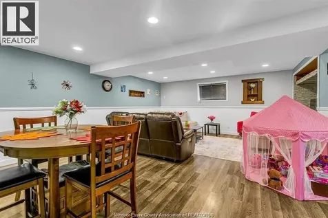 200 Riverview Avenue Lasalle ON N9J 3Y1