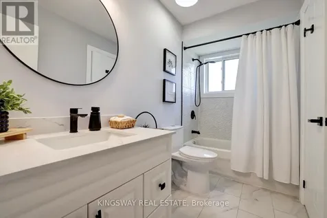 72 Donald Crescent Wasaga Beach ON L9Z 1E3