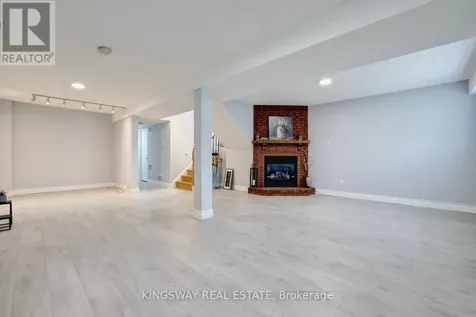 72 Donald Crescent Wasaga Beach ON L9Z 1E3