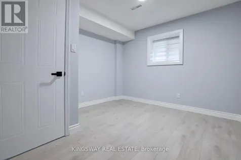 72 Donald Crescent Wasaga Beach ON L9Z 1E3