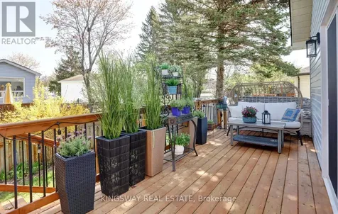 72 Donald Crescent Wasaga Beach ON L9Z 1E3