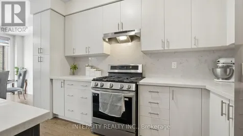 66 Camino Real Drive Caledon ON L7C 4L9