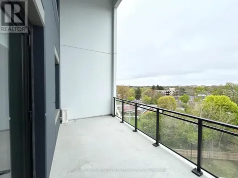 460C Belmont Avenue West Kitchener ON N2M 0B4