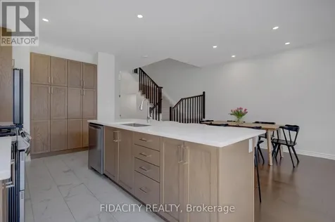 1005 Kijik Crescent Ottawa ON K1X 0G9