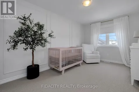 1005 Kijik Crescent Ottawa ON K1X 0G9