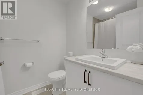 1005 Kijik Crescent Ottawa ON K1X 0G9