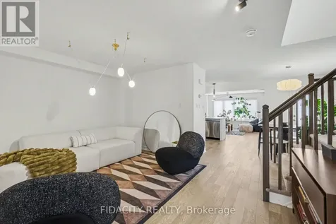 312 Lipizzaner Street Ottawa ON K2S 0X8