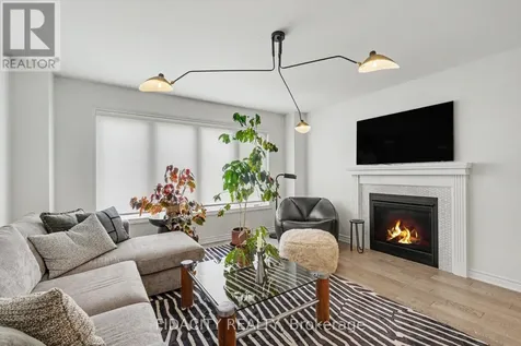 312 Lipizzaner Street Ottawa ON K2S 0X8