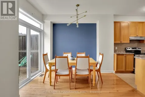 181 Bradwell Way Ottawa ON K1T 4J4