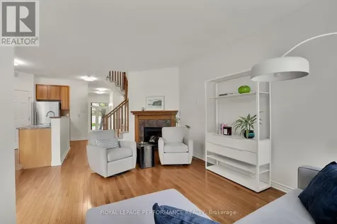 181 Bradwell Way Ottawa ON K1T 4J4