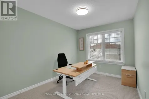 181 Bradwell Way Ottawa ON K1T 4J4