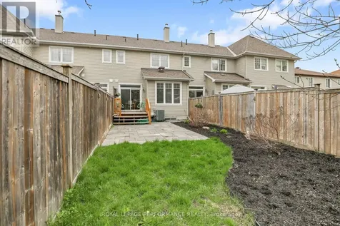 181 Bradwell Way Ottawa ON K1T 4J4
