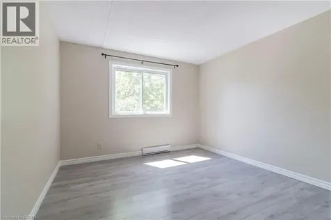 266 Overlea Drive Kitchener ON N2M 5N2