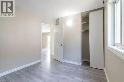 266 Overlea Drive Kitchener ON N2M 5N2