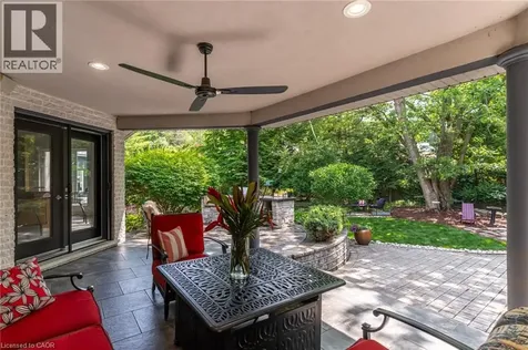 34 Harrington Place Ancaster ON L9G 4Z2