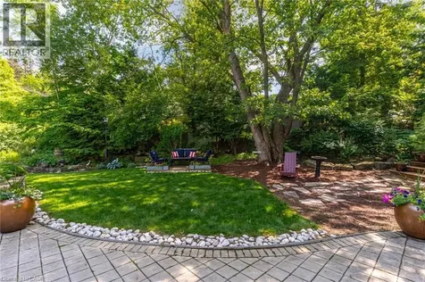 34 Harrington Place Ancaster ON L9G 4Z2