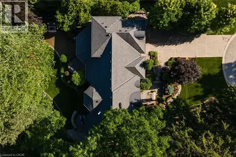 34 Harrington Place Ancaster ON L9G 4Z2