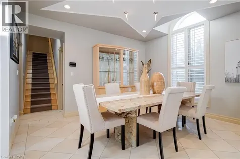 34 Harrington Place Ancaster ON L9G 4Z2