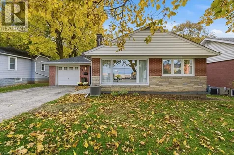 53 Livingston Avenue Grimsby ON L3M 1L3