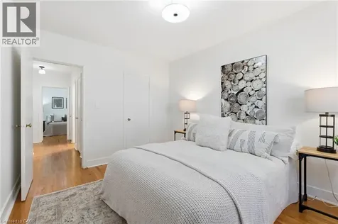 53 Livingston Avenue Grimsby ON L3M 1L3