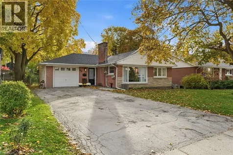 53 Livingston Avenue Grimsby ON L3M 1L3