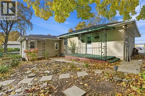 53 Livingston Avenue Grimsby ON L3M 1L3