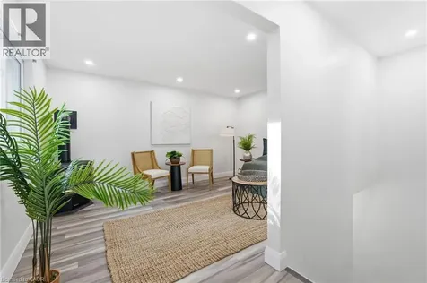 53 Livingston Avenue Grimsby ON L3M 1L3