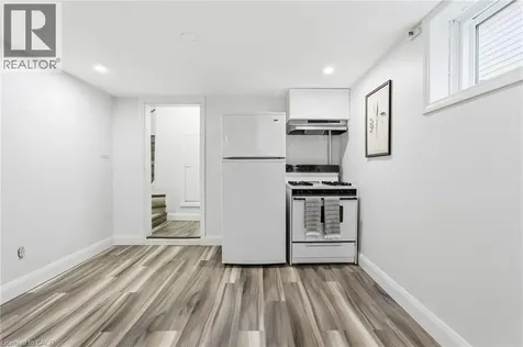 53 Livingston Avenue Grimsby ON L3M 1L3