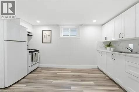 53 Livingston Avenue Grimsby ON L3M 1L3
