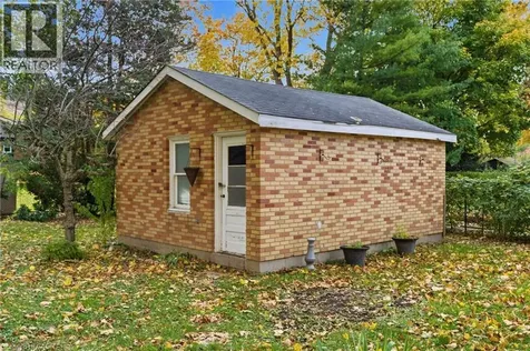 53 Livingston Avenue Grimsby ON L3M 1L3