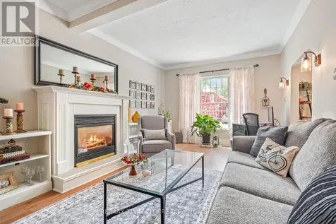 27 Ada Avenue Brantford ON N3T 4K8