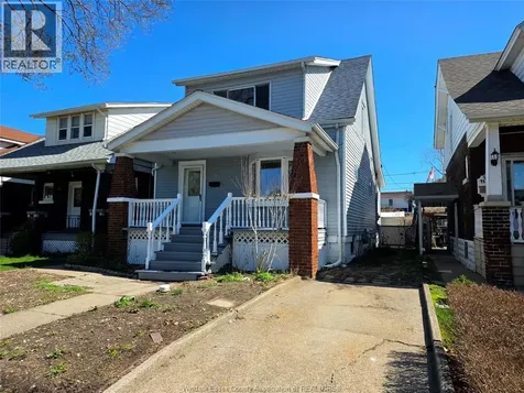 1126 Louis Avenue Windsor ON N9A 1Y2