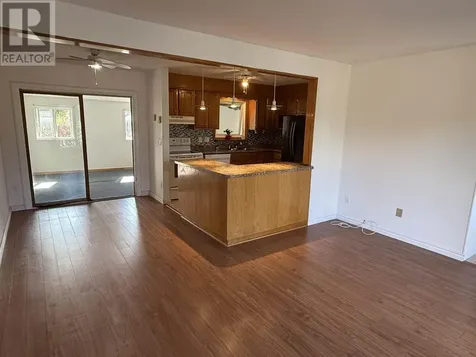 30B Washington Crescent Elliot Lake ON P5A 2L8