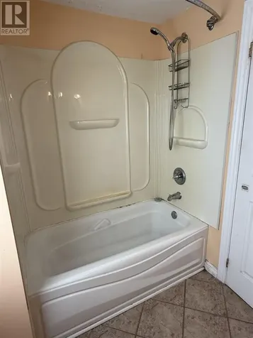 30B Washington Crescent Elliot Lake ON P5A 2L8
