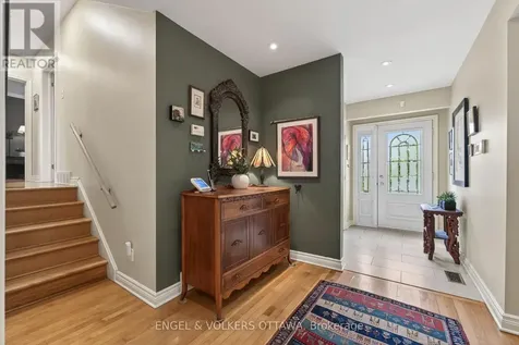 853 Wingate Drive Ottawa ON K1G 1S4