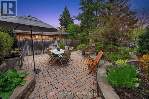 853 Wingate Drive Ottawa ON K1G 1S4