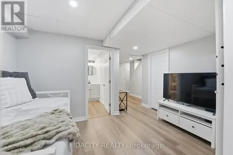 80 Robarts Crescent Ottawa ON K2L 4A5