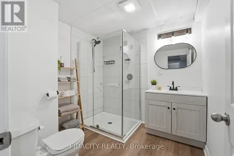 80 Robarts Crescent Ottawa ON K2L 4A5