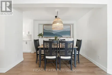 80 Robarts Crescent Ottawa ON K2L 4A5